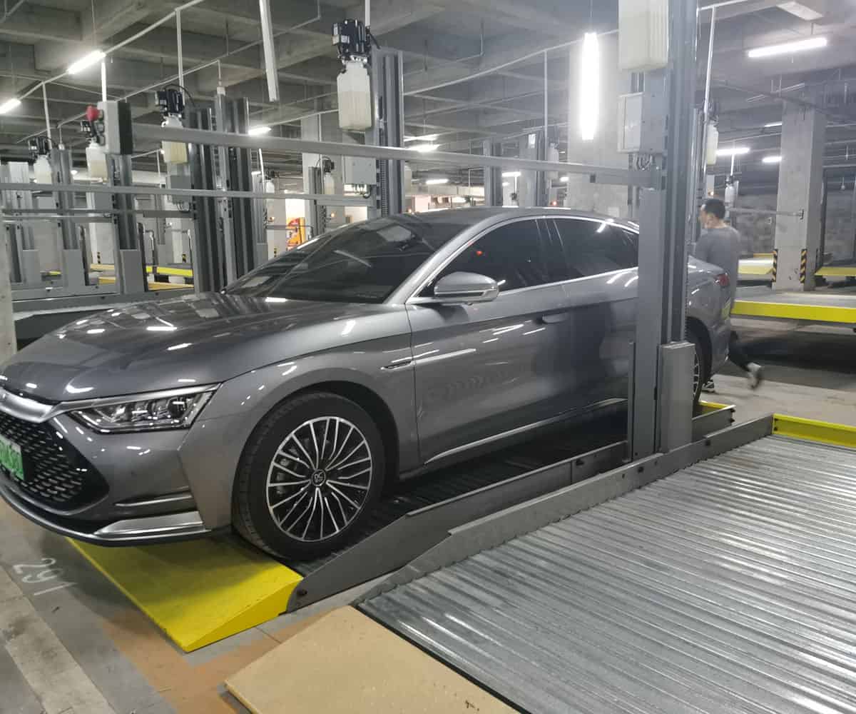 四柱式立體停車(chē)設(shè)備長(zhǎng)租